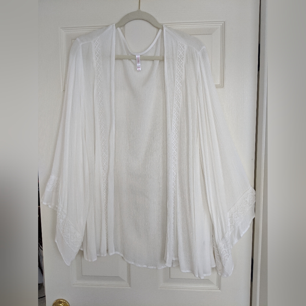 Xhilaration Cover Up, EUC, White, Size XL/XXL